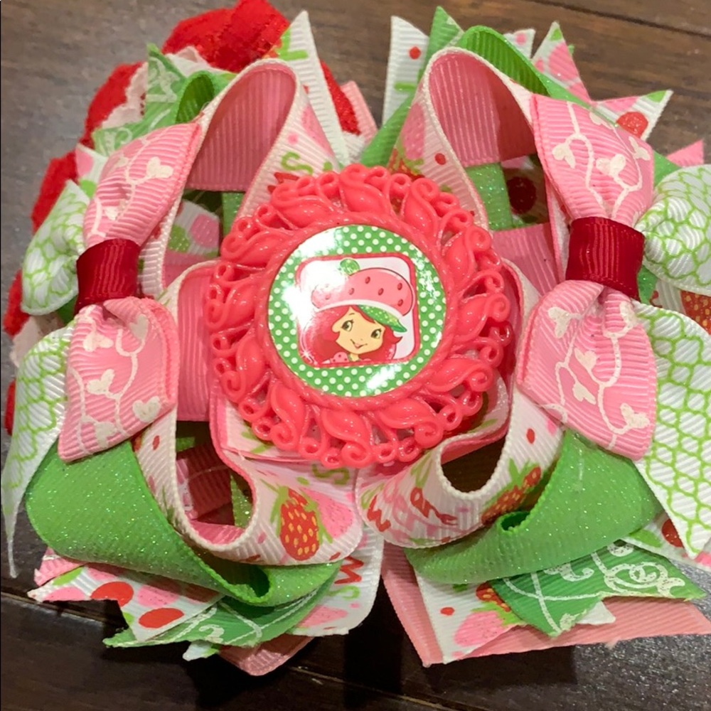 Strawberry Shortcake hair bow